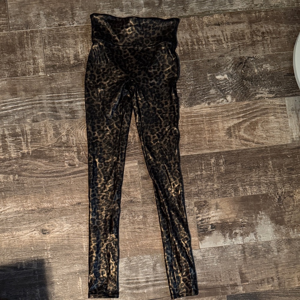 SPANX Leopard Leggings